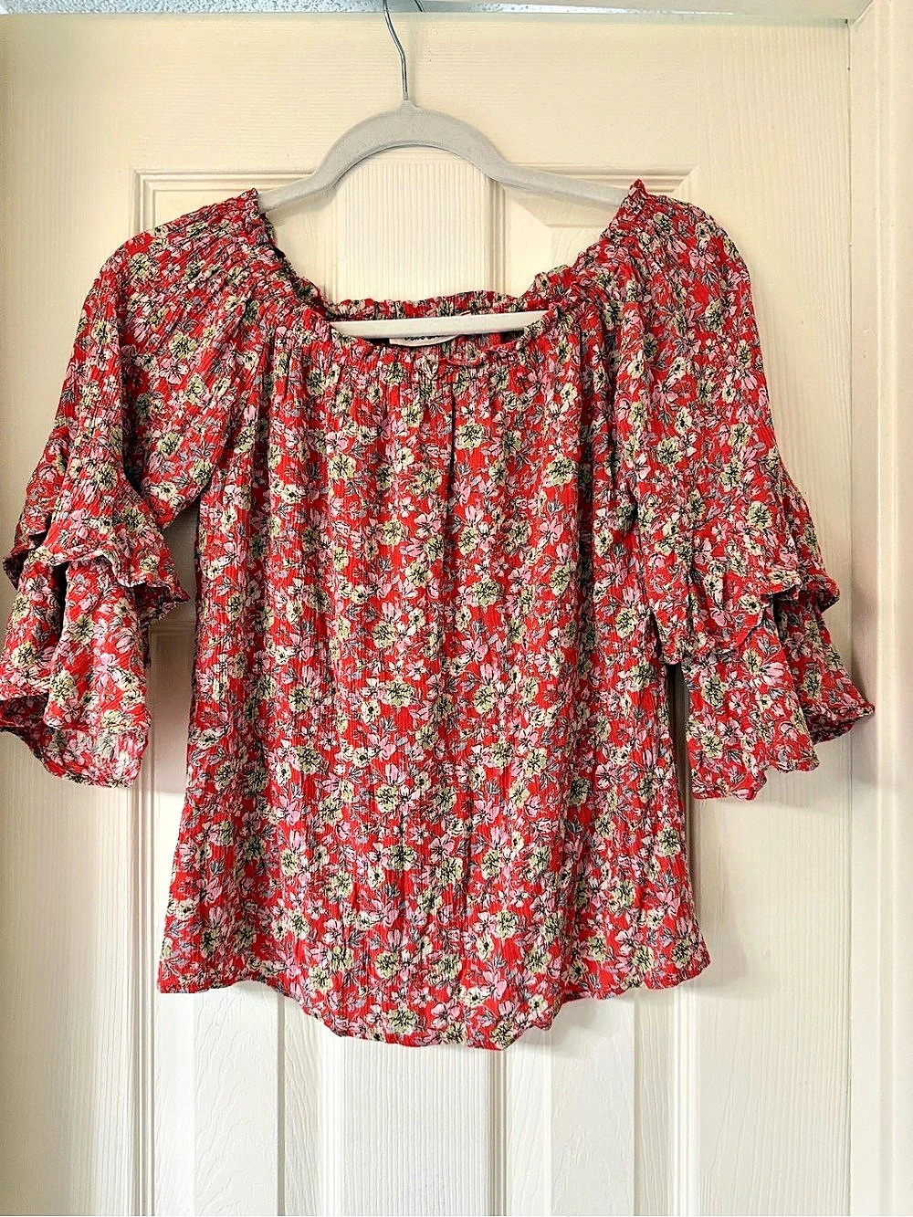 Vine & Love Floral Ruffle Sleeve Rayon Blouse in Red